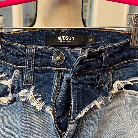 Hudson Los Angeles Distressed Two Tone Flare Jeans 23 - Picture 5 of 9